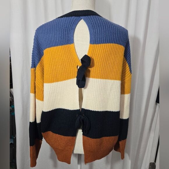 Idem ditto Striped Open Tie Back Sweater Size S/M - Picture 5 of 9